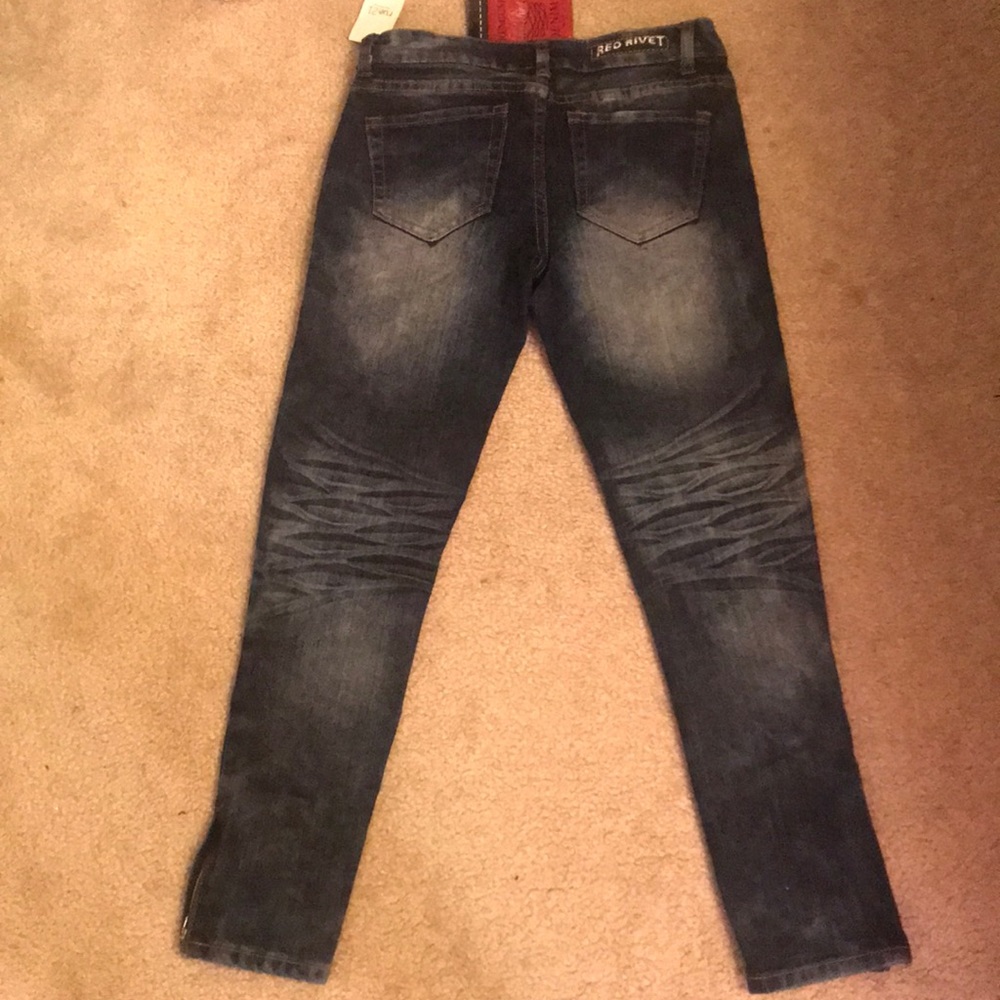 Jeans - Picture 2 of 2